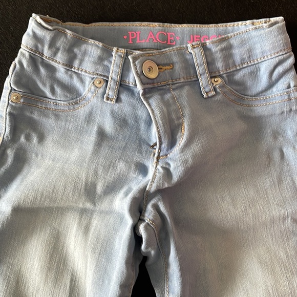 Children’s Place “Place” Girls Size 6 Light Denim Jeggings - Picture 3 of 7
